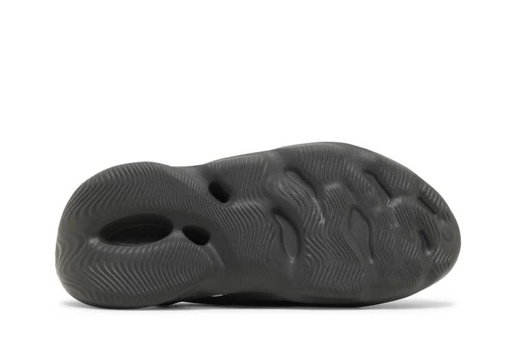 Adidas Yeezy Foam RNR Carbon