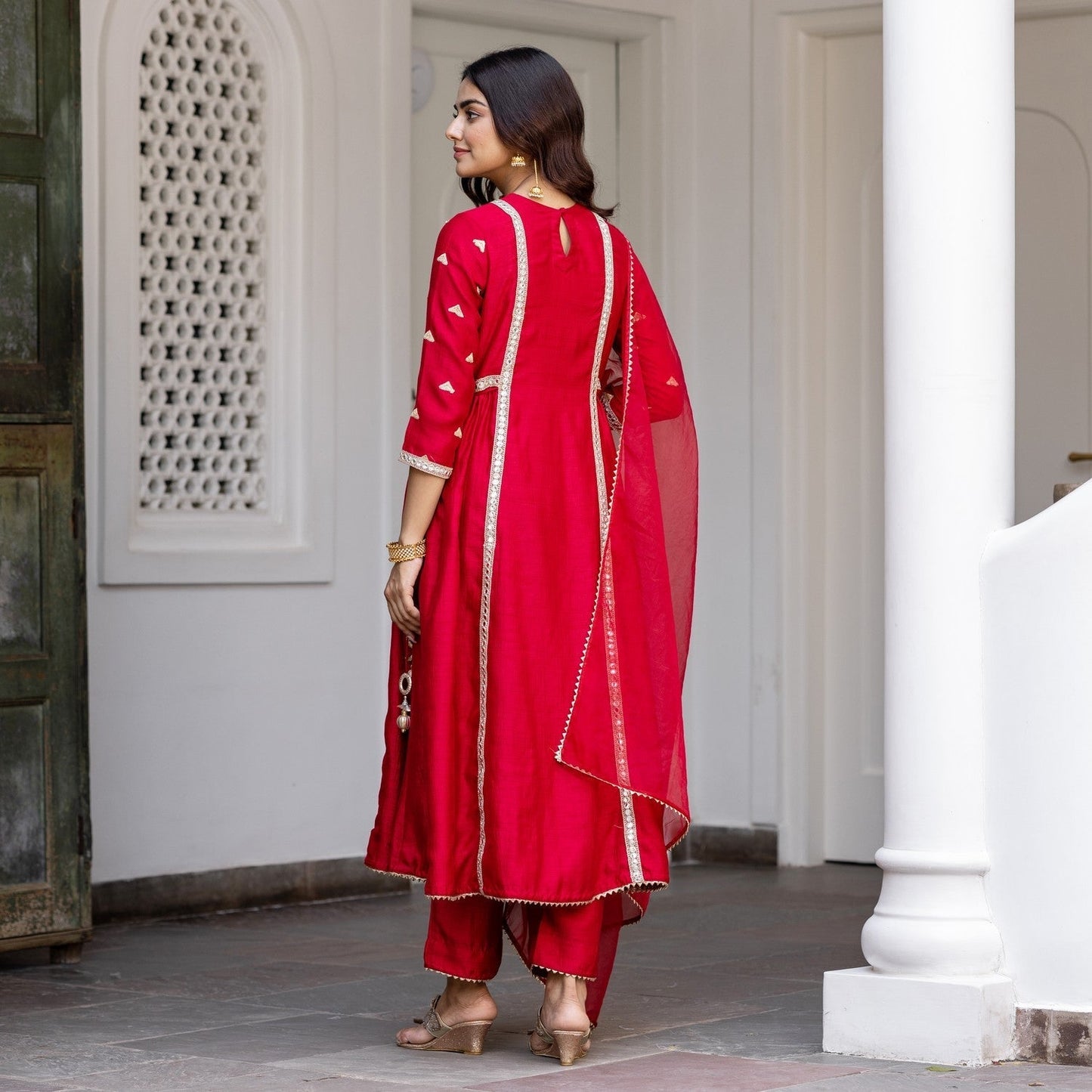 Ketki Embroidered Suit Set
