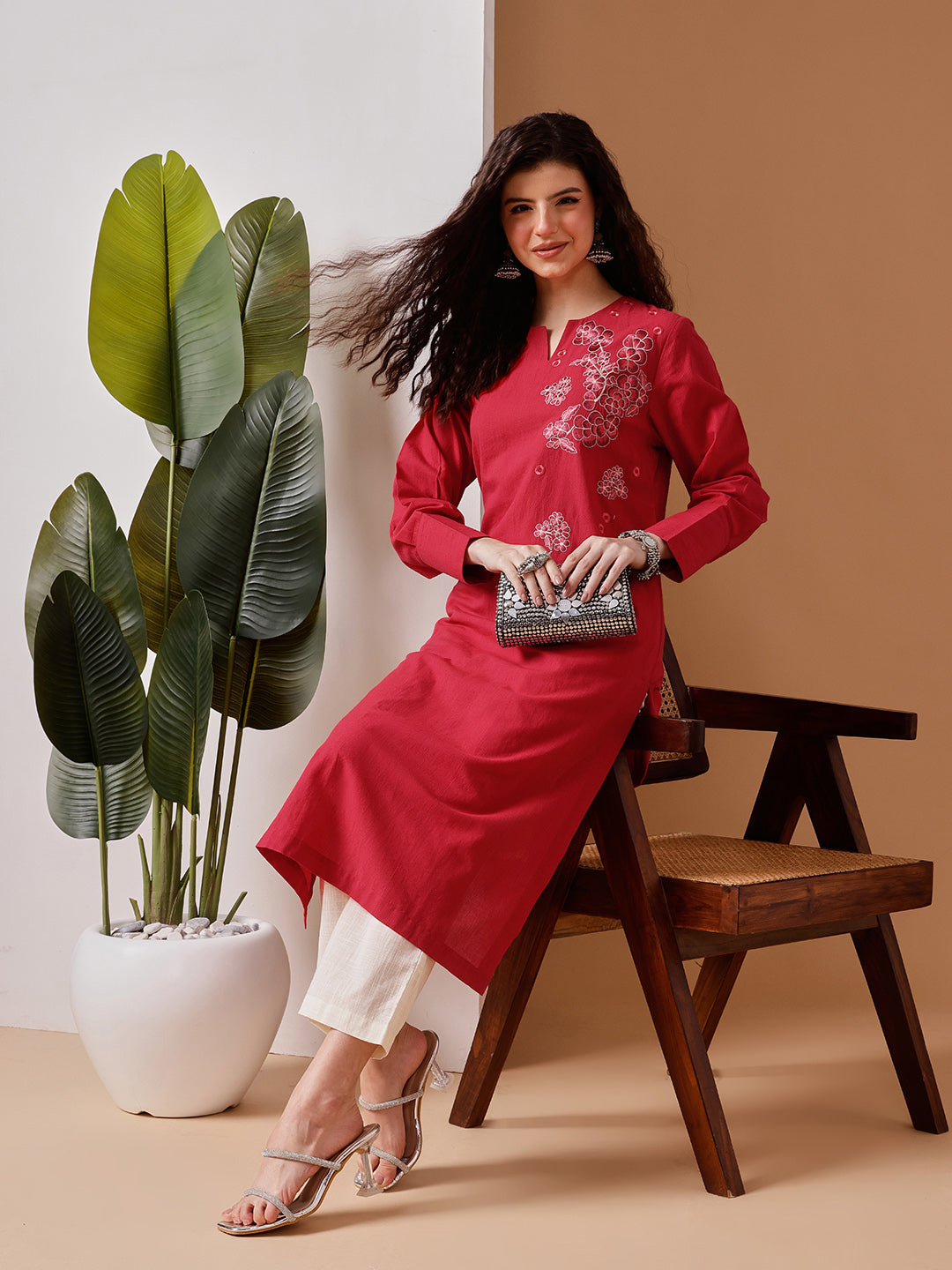 Barara Women’s Peach Embroidered Kurta