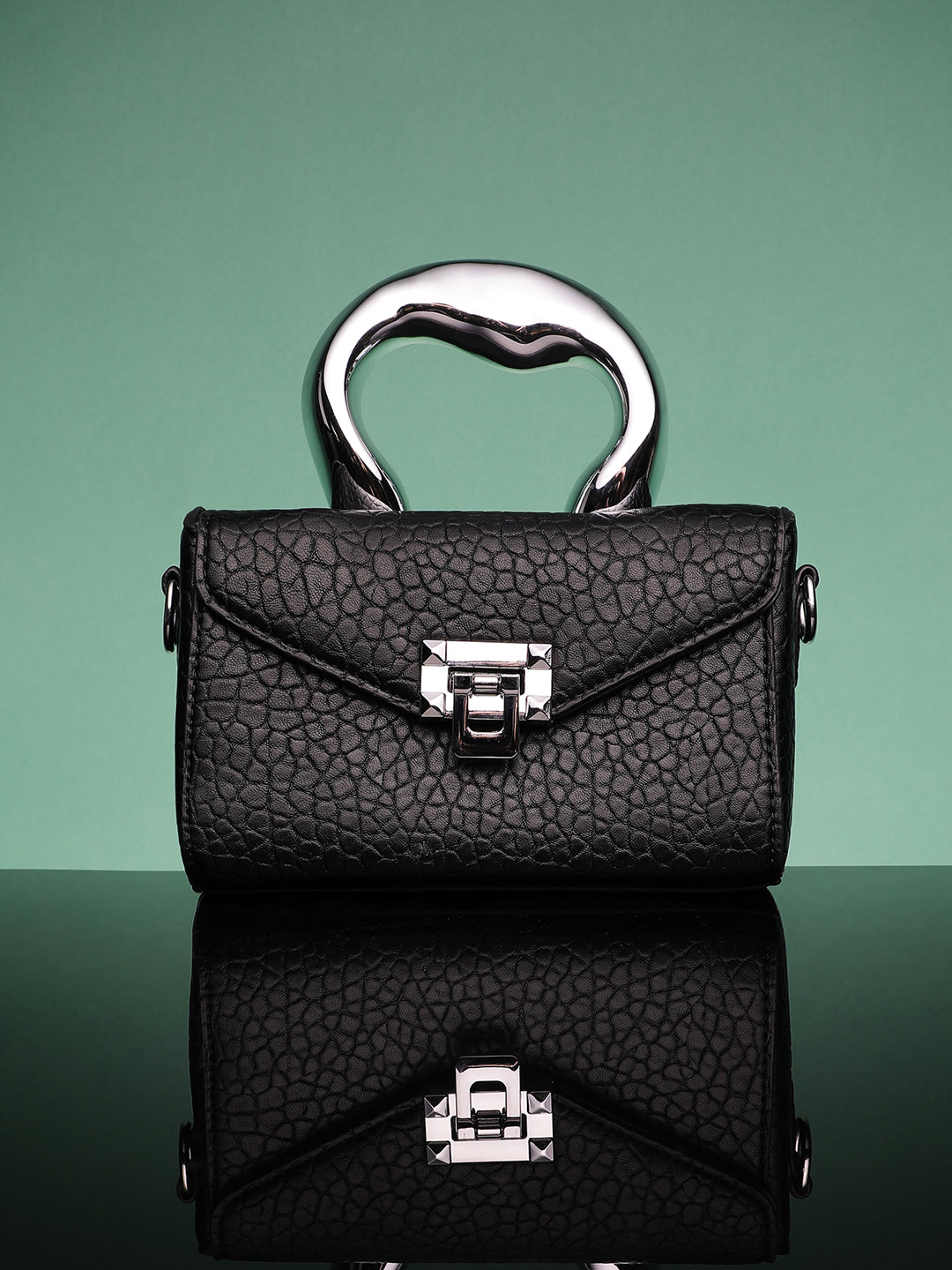 Caldera Hand Bag