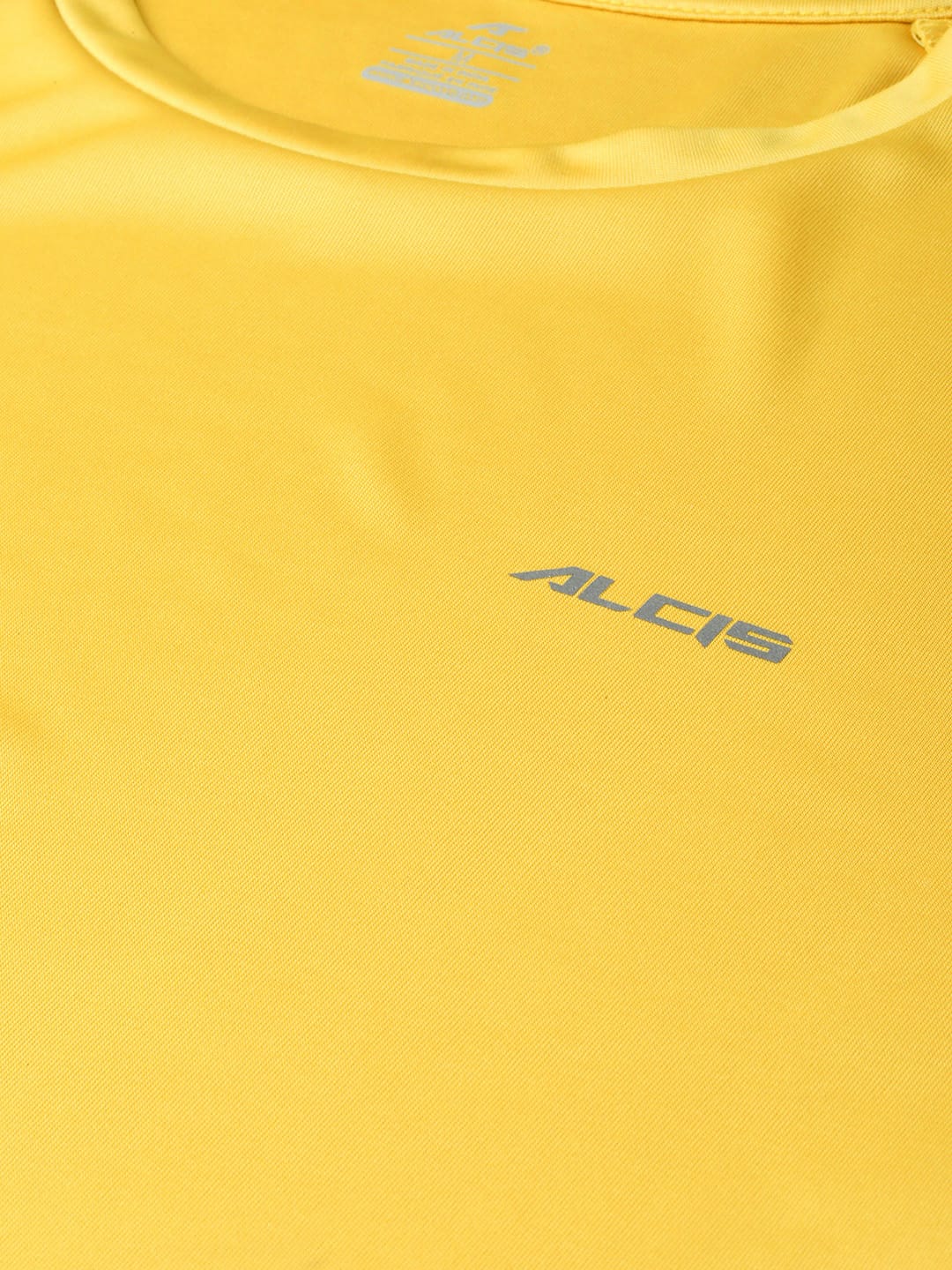 Alcis Men Yellow Solid Slim Fit Round Neck VIROPROTKT T-shirt