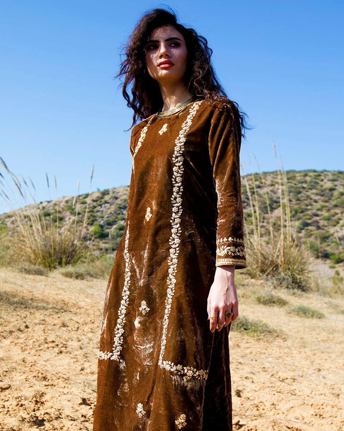 BROWN SILK VELVET KURTA SET