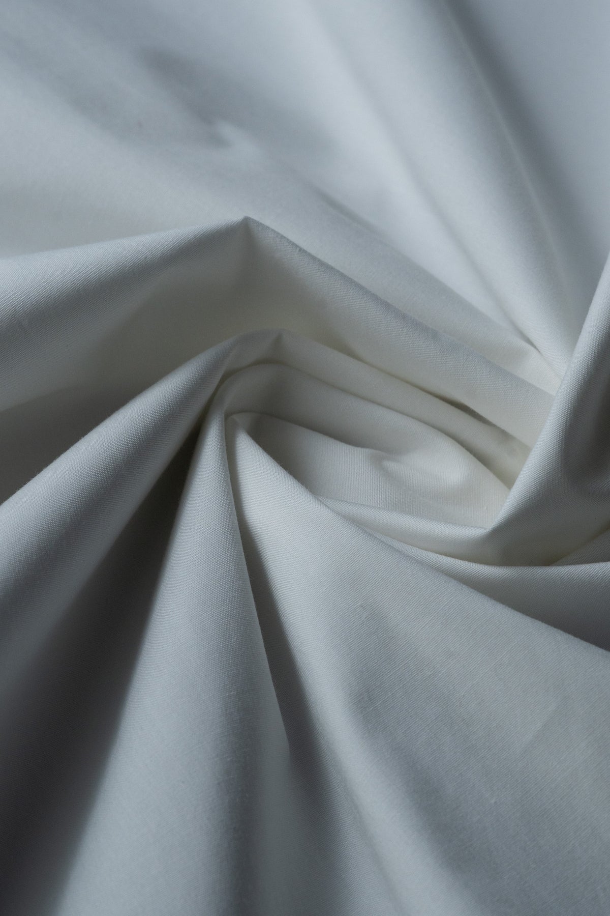 White Regular Fit Solid Formal Polyester Shirt for Men (LUWX)