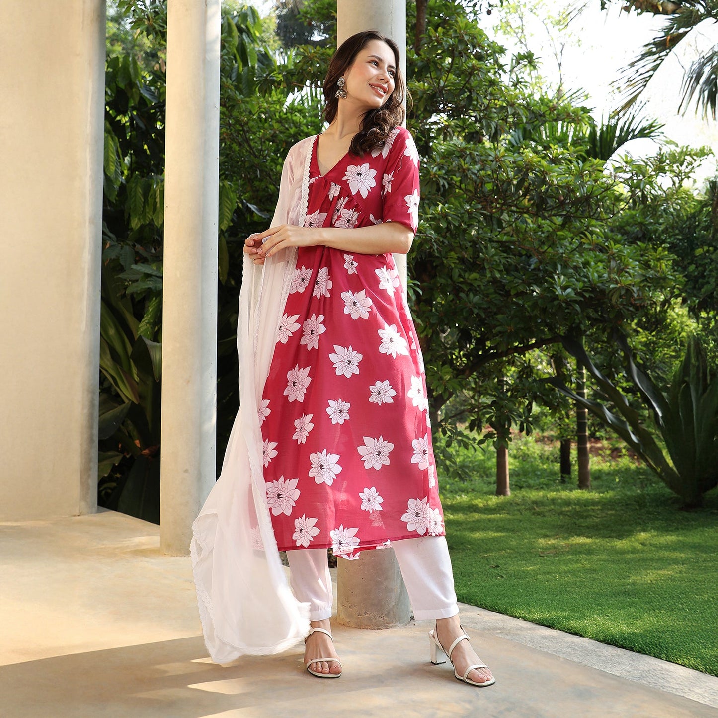 Water Lilies Kurta With Trousers And Dupatta