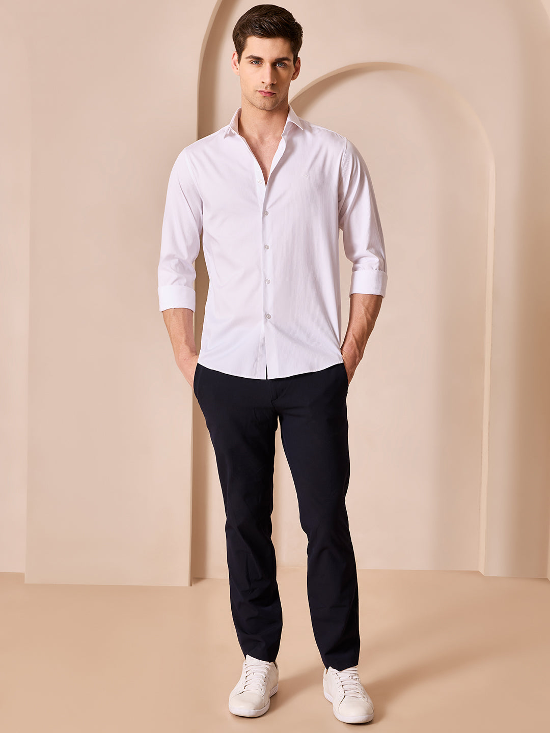 White Regular Fit Textured Casual Shirt for Men (CINAS)
