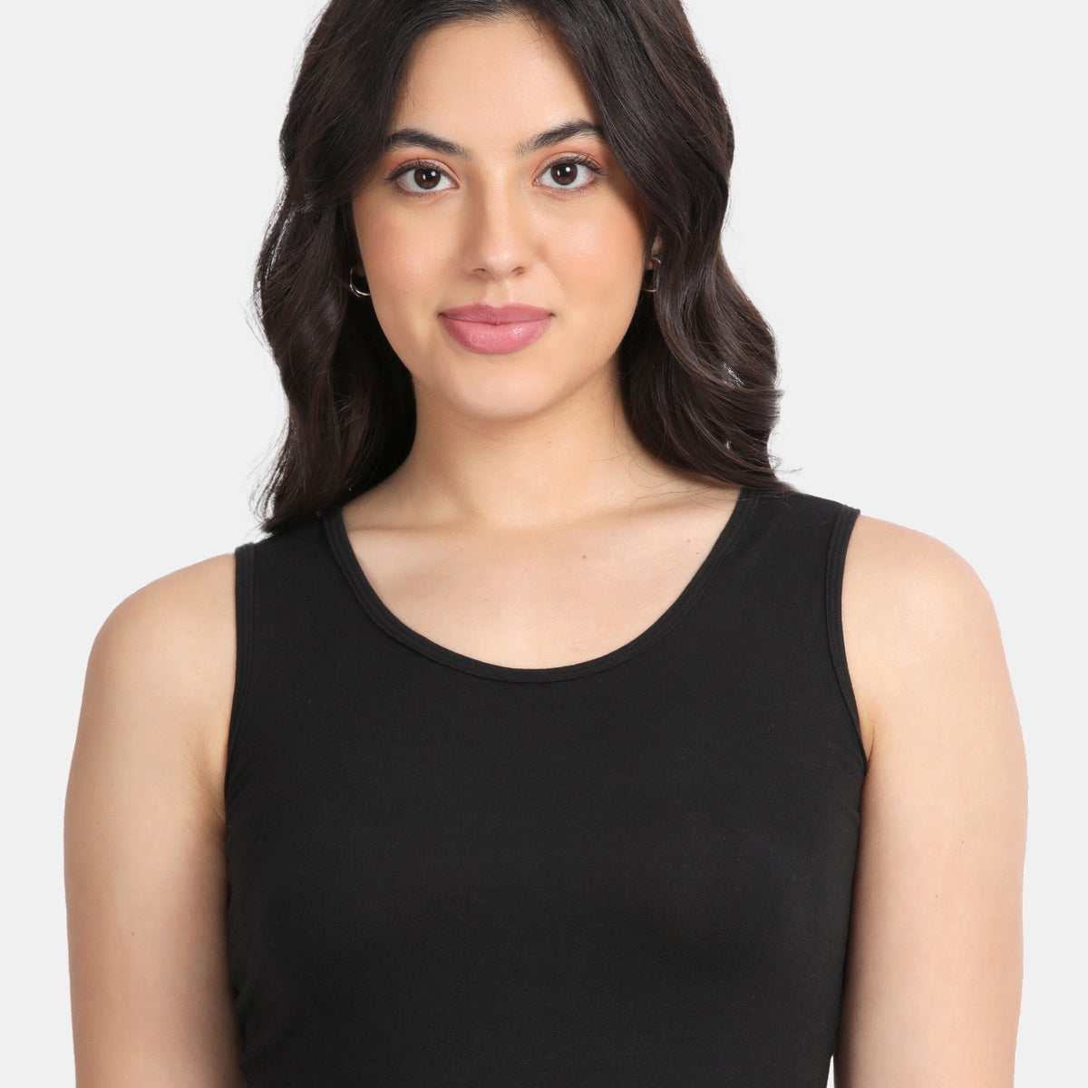 Envie Regular Fit U-Neck Short Length Tank Top