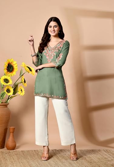 Embroidered Kashmiri Short Kurti -Pista