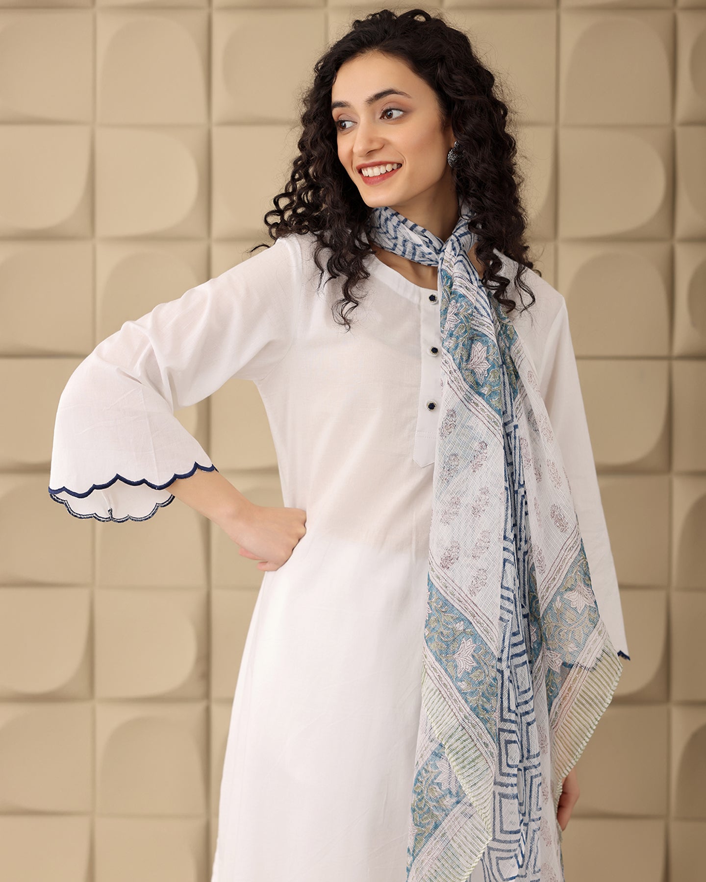 WHITE COTTON KURTA-DUPATTA SET
