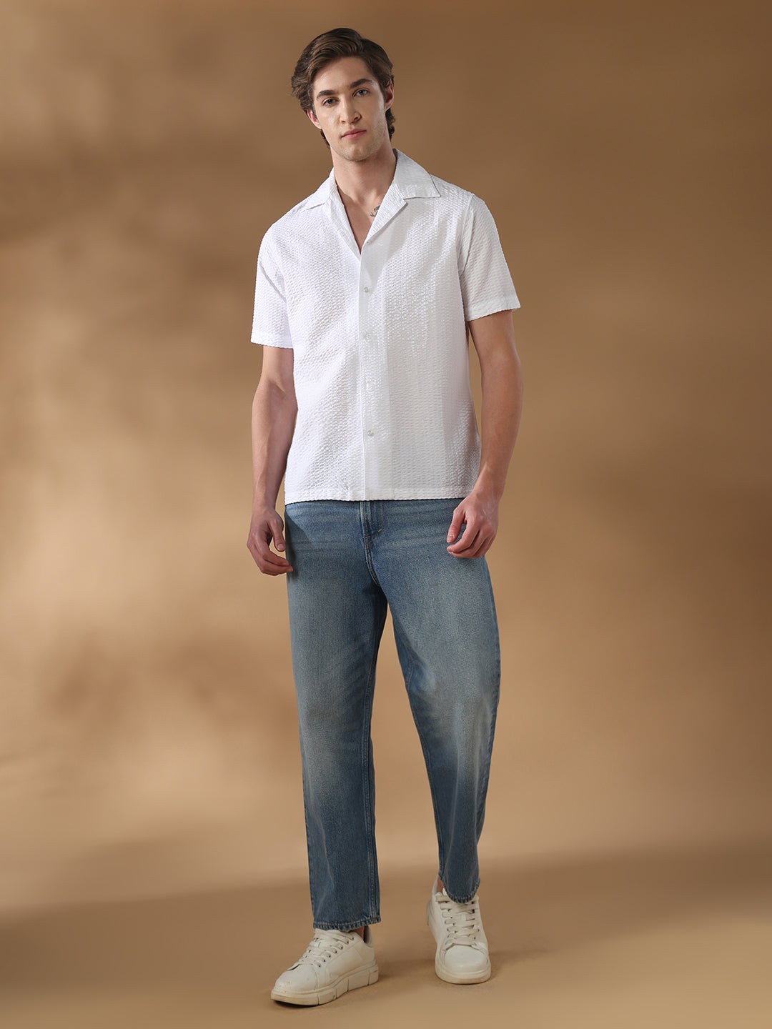 White Regular Fit Casual Cotton Shirt for men (AMENO)