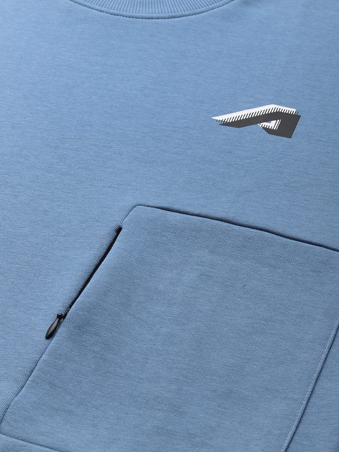 Alcis Men Blue Solid Sweatshirt
