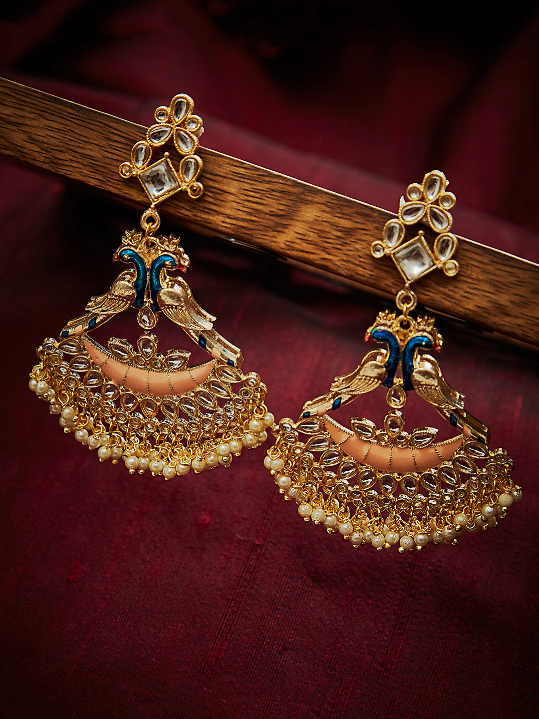 ANTIQUE POLISHED KUNDAN AND PEARLS EARRING