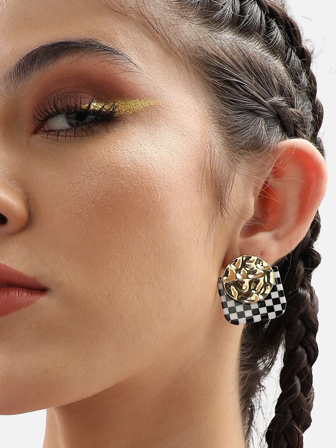 GOLD PLATED PARTY DESIGNER STUD FOR WOMEN