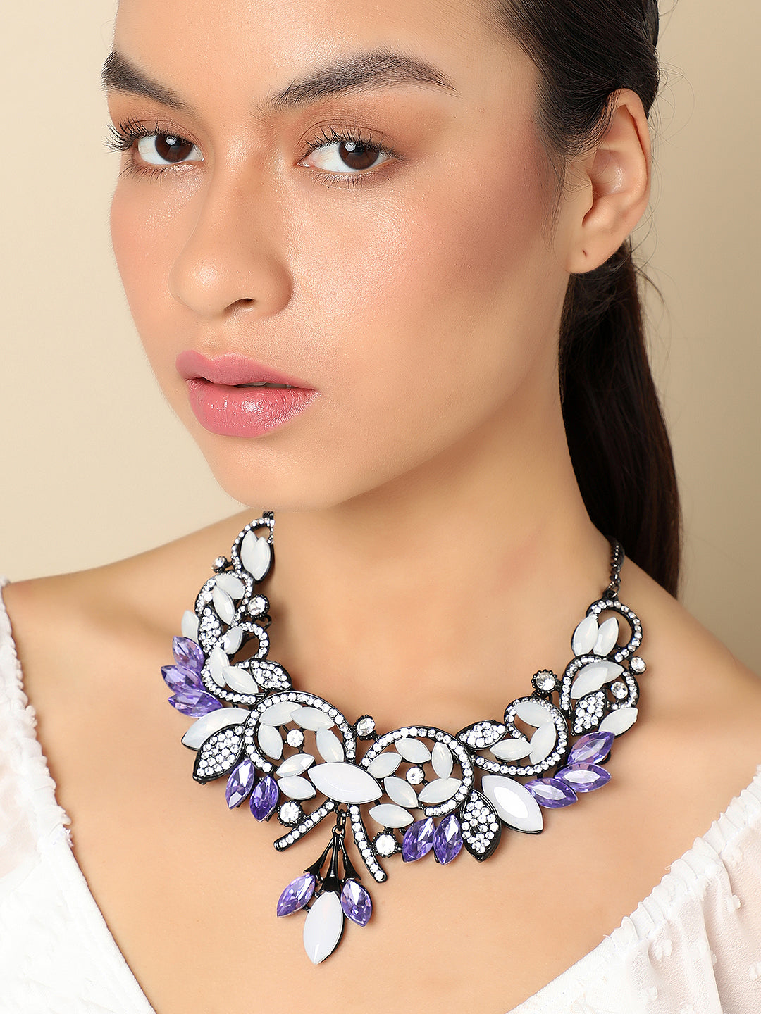SOHI MULTICOLOUR STONES NECKLACE