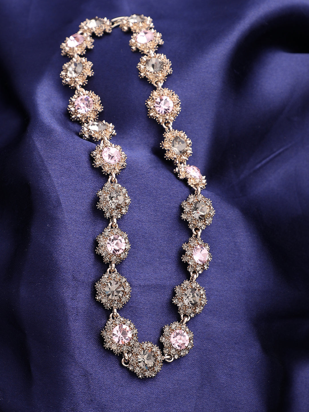 Royal Elegance