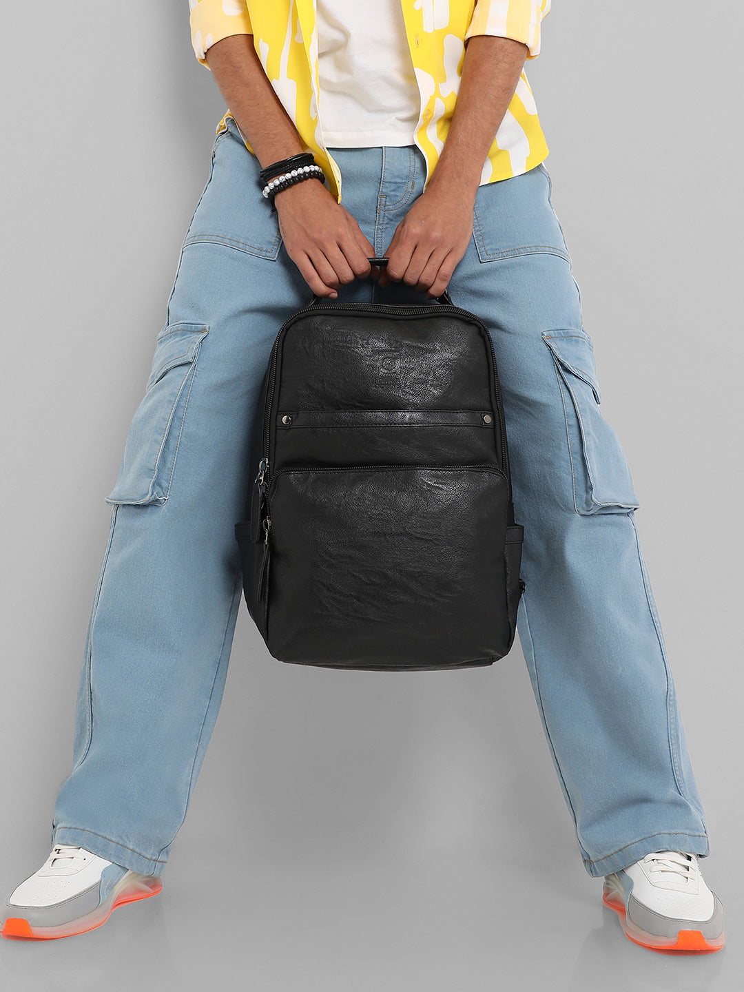 The Metropolitan Backpack - Coal Black