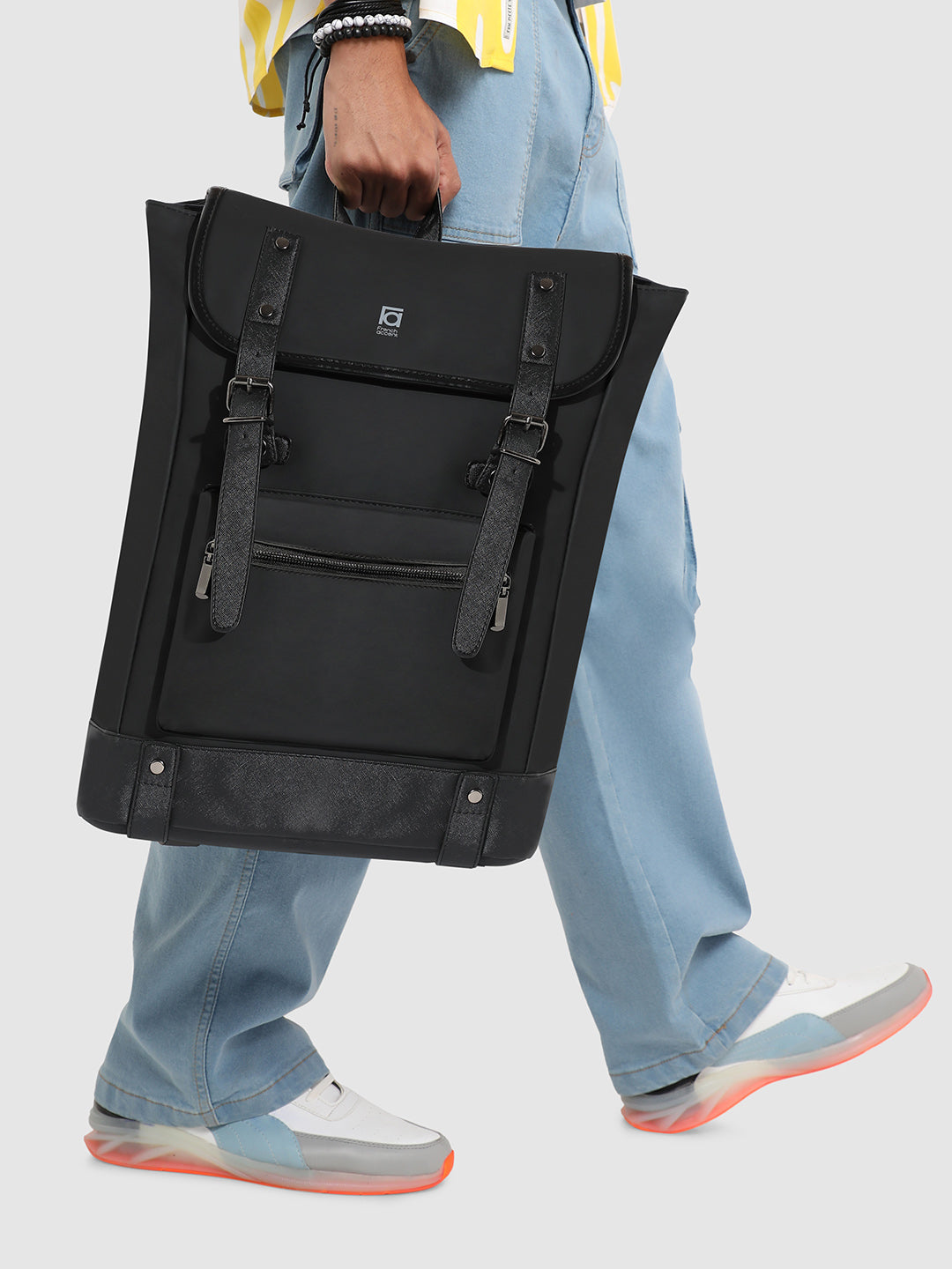 The Camper Backpack - Charcoal Black