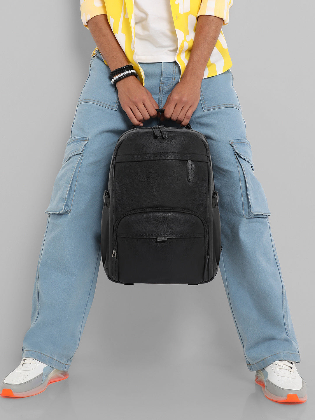 The Adventure Backpack - Midnight Black