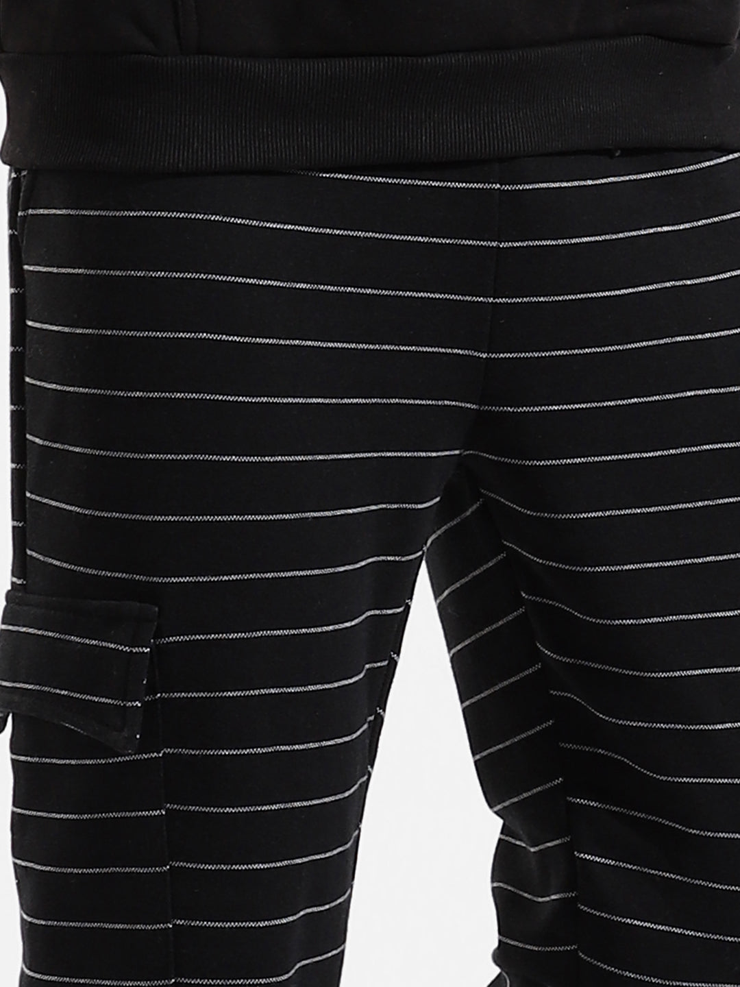 COTTON COLOUR-BLOCKED REGULAR FIT TRACKSUIT FOR CASUAL WEAR