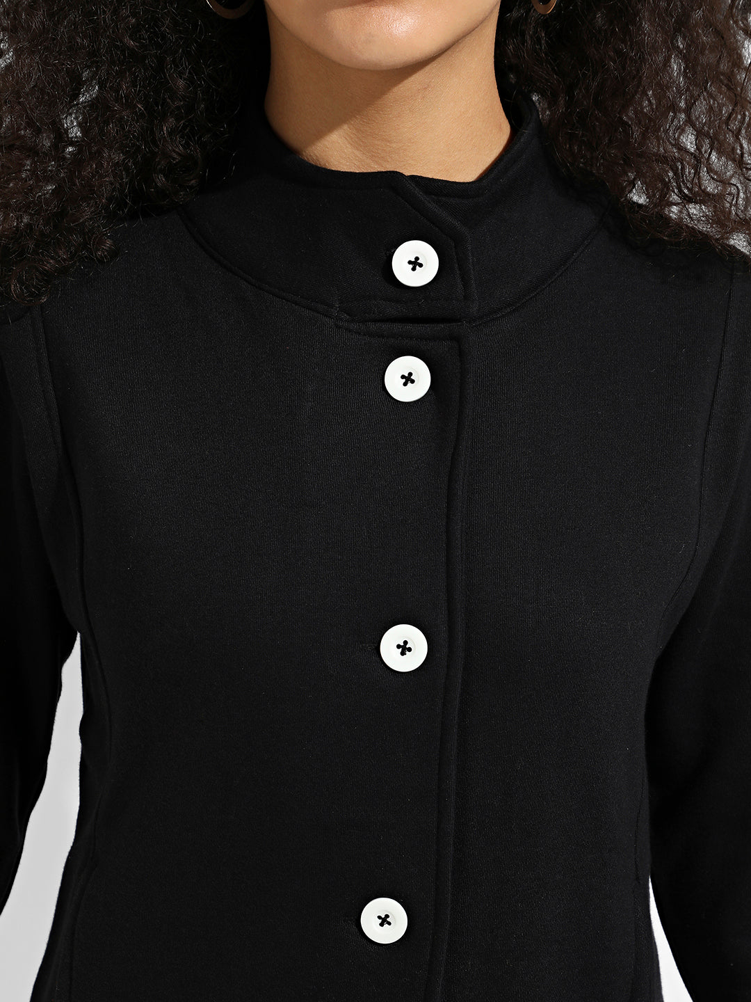 Black Single-Breasted Jacket With Contrast Button