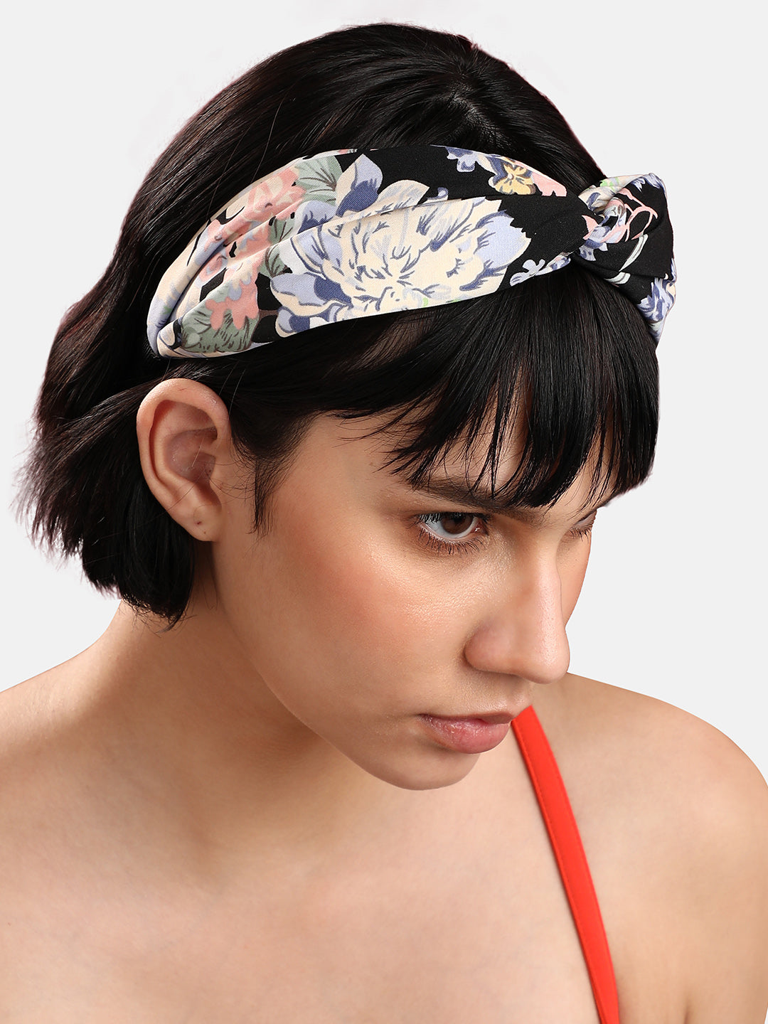 Wrapped In Style: The Chic Fabric Hairband