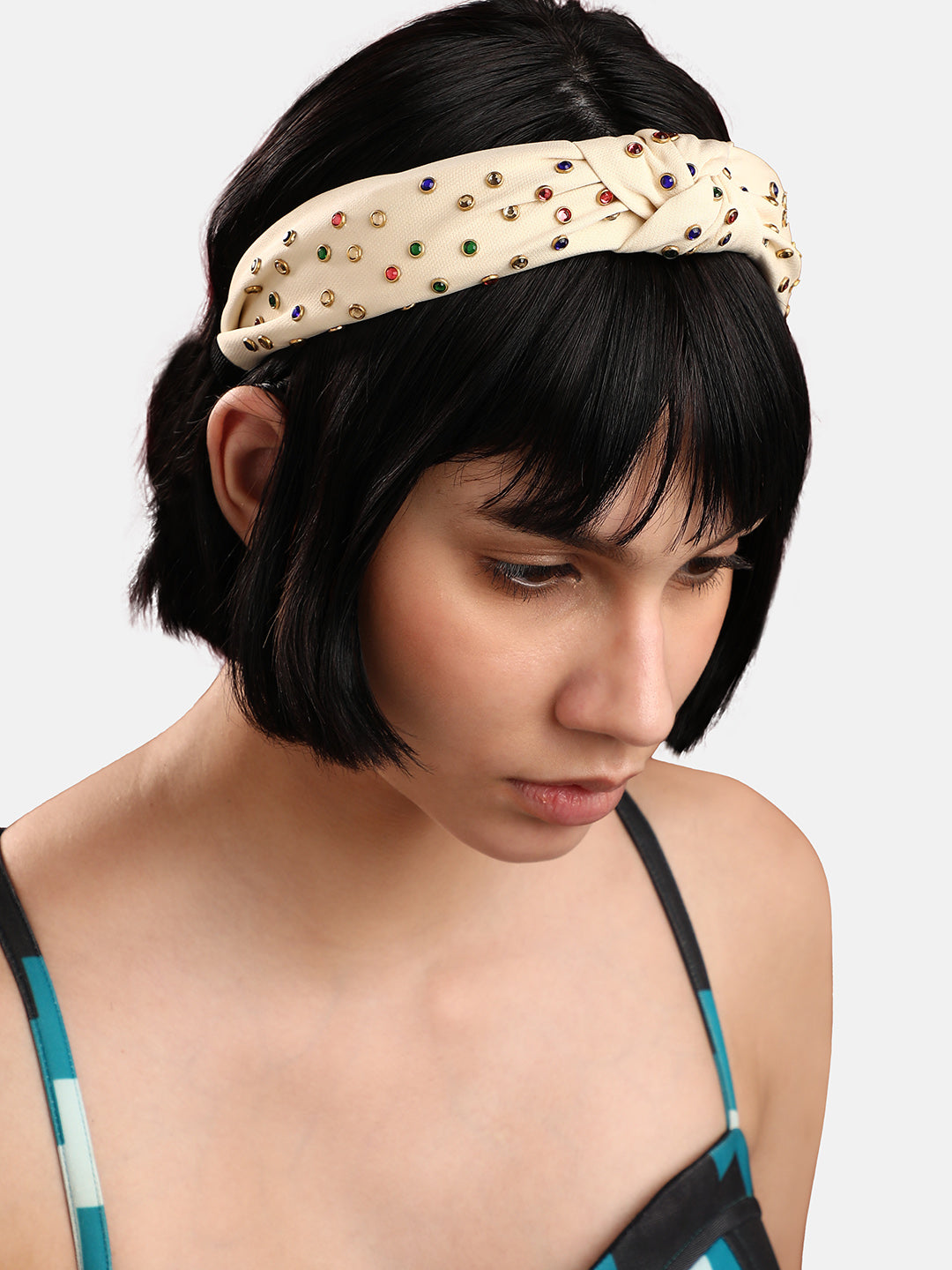 Trendy Textures: Accentuating Your Hair With A Fabric Hairband