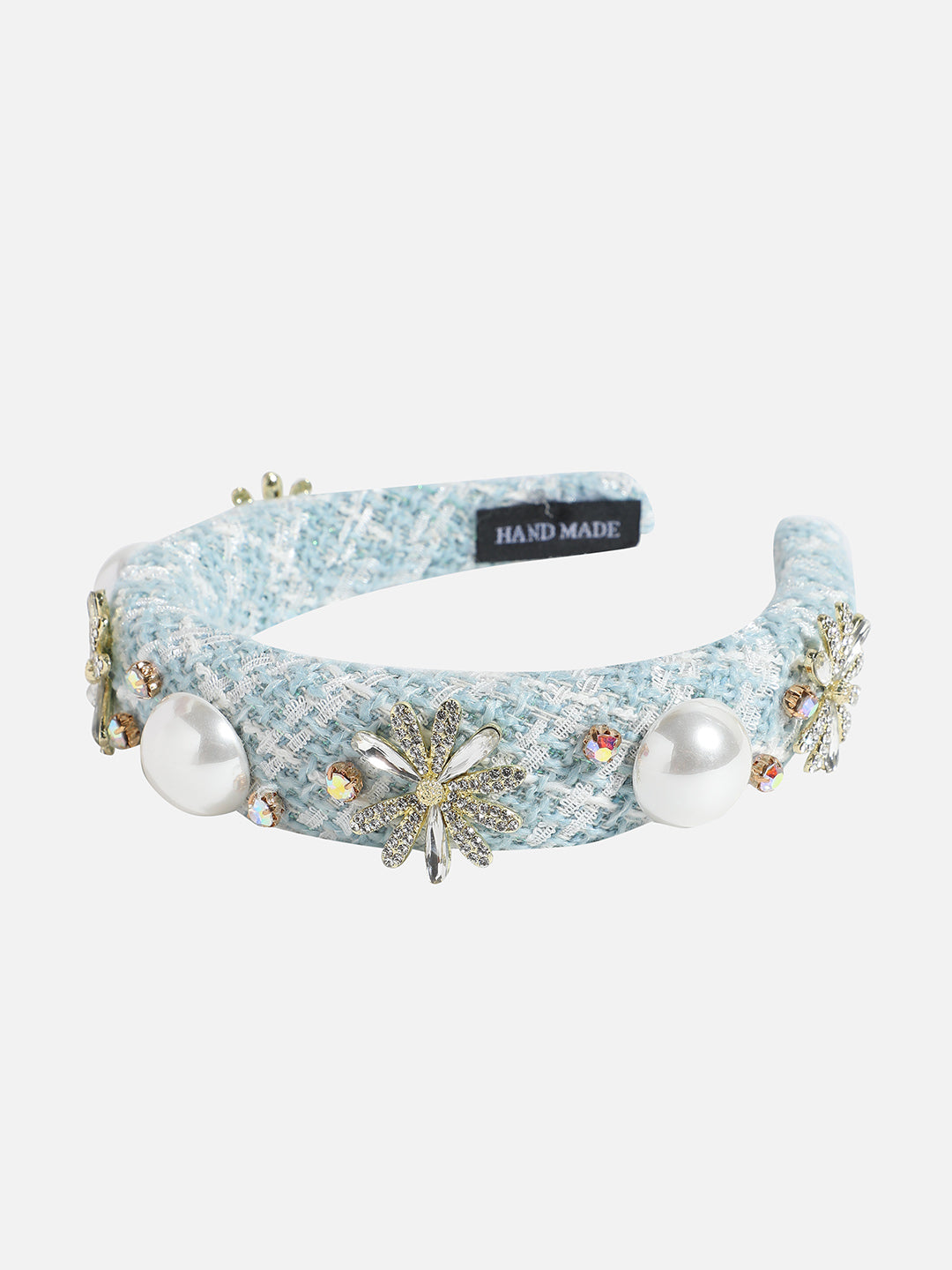 Dazzling Delight: Elevating Style With An Embellished Hairband