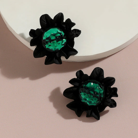 NA Studs Earrings