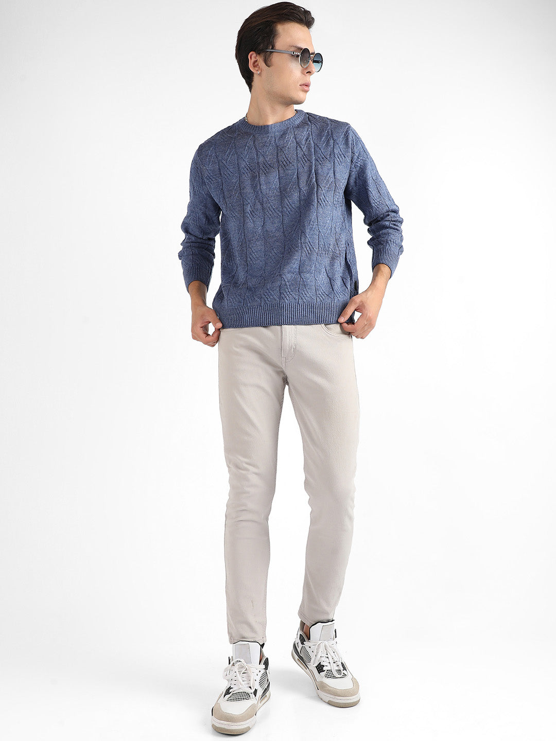Textured Knit Pullover Sweater