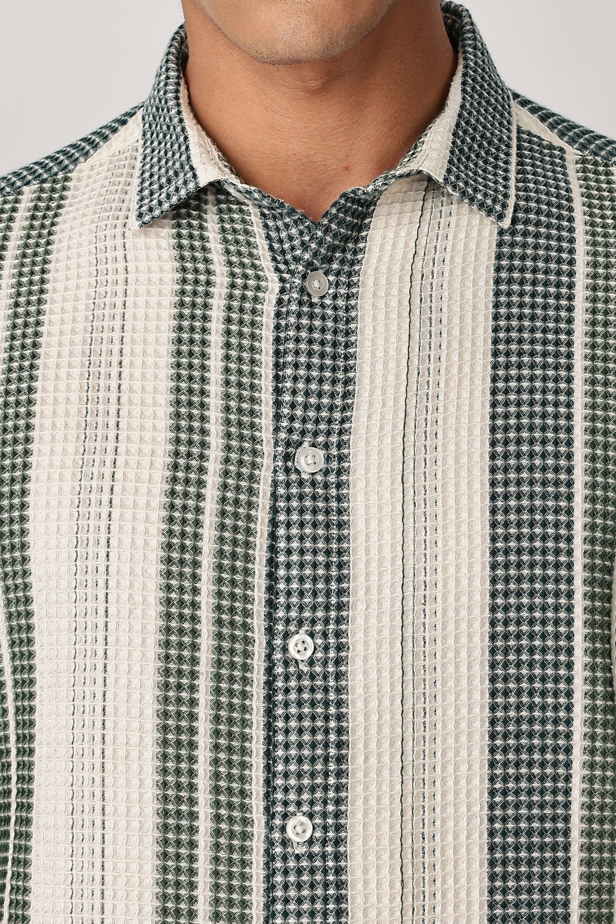 Uri Off White and Green Textured Stripe Shirt Uri