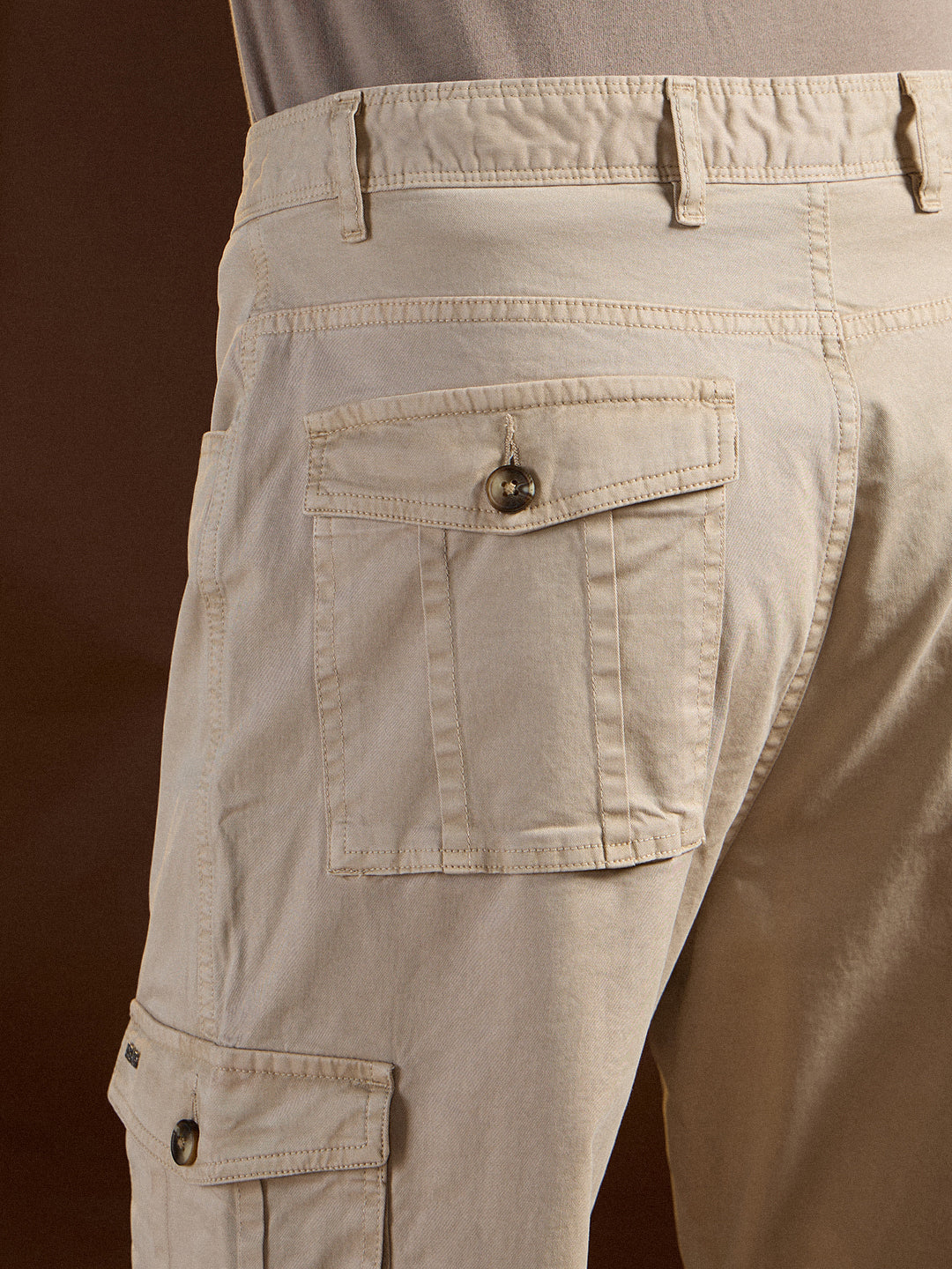 Cream Solid Straight Fit Functional & Stylish Cargo Pant