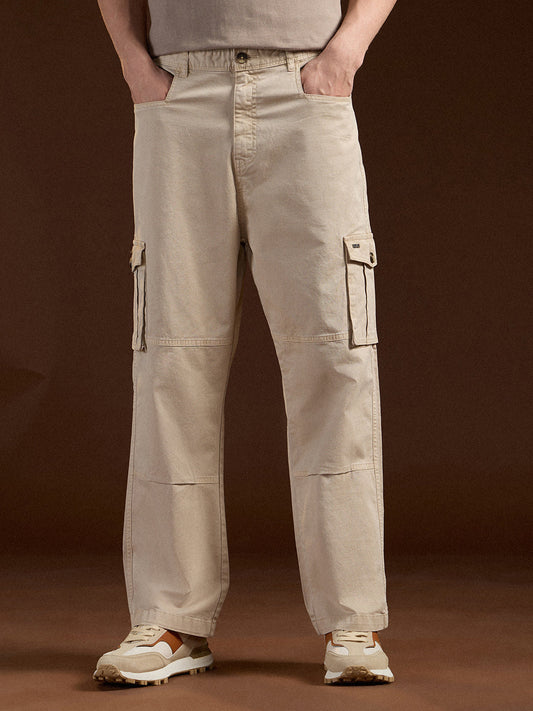 Cream Solid Straight Fit Functional & Stylish Cargo Pant