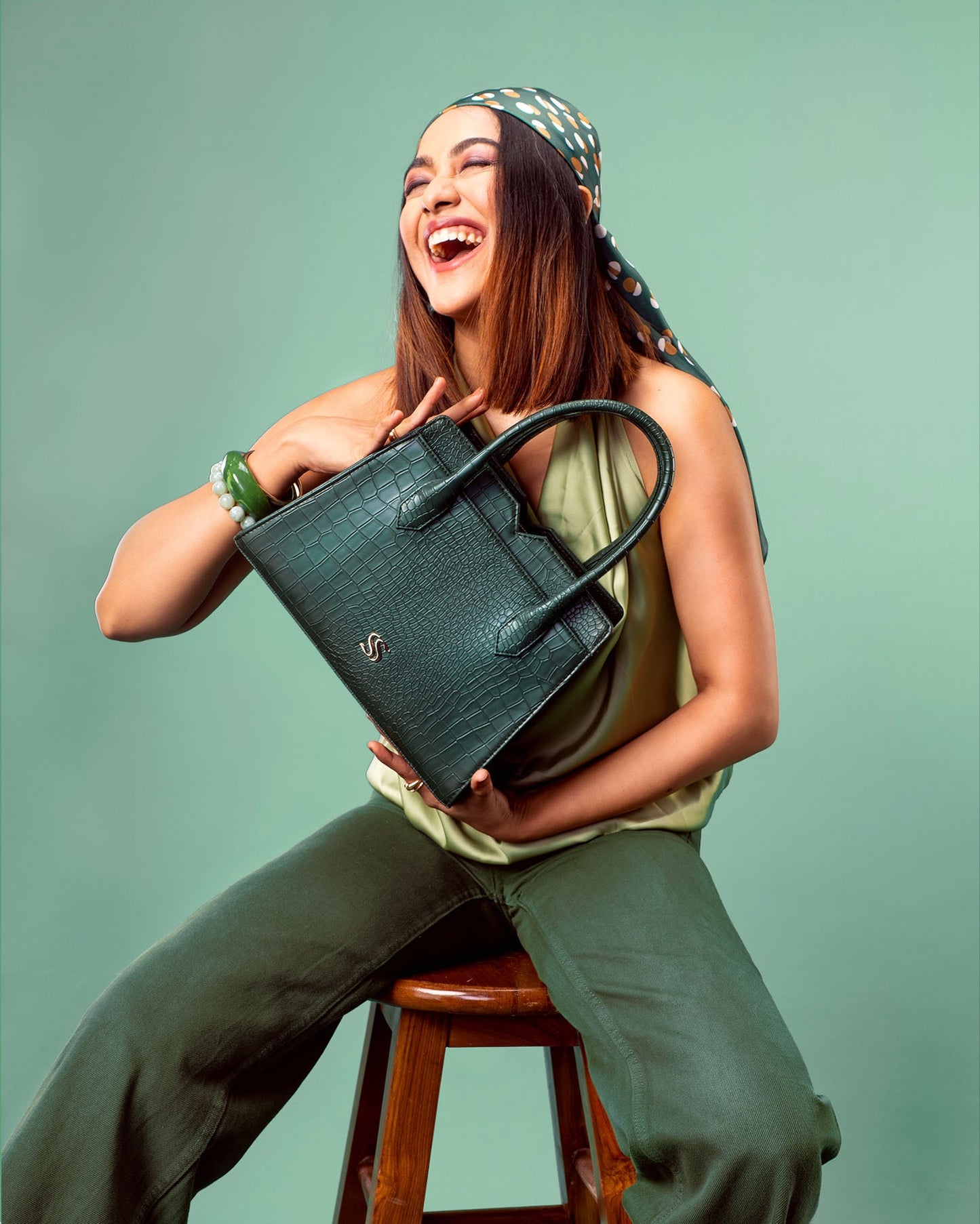 Emerald Elegance Poise Handbag