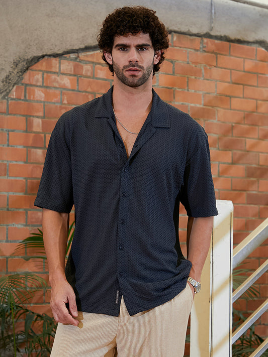 Zigzag-Helix Resort Oversized Shirt