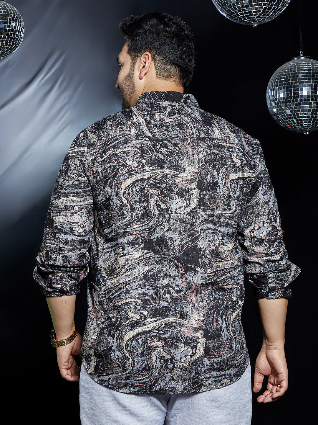 Futuristic-Fluid Shirt