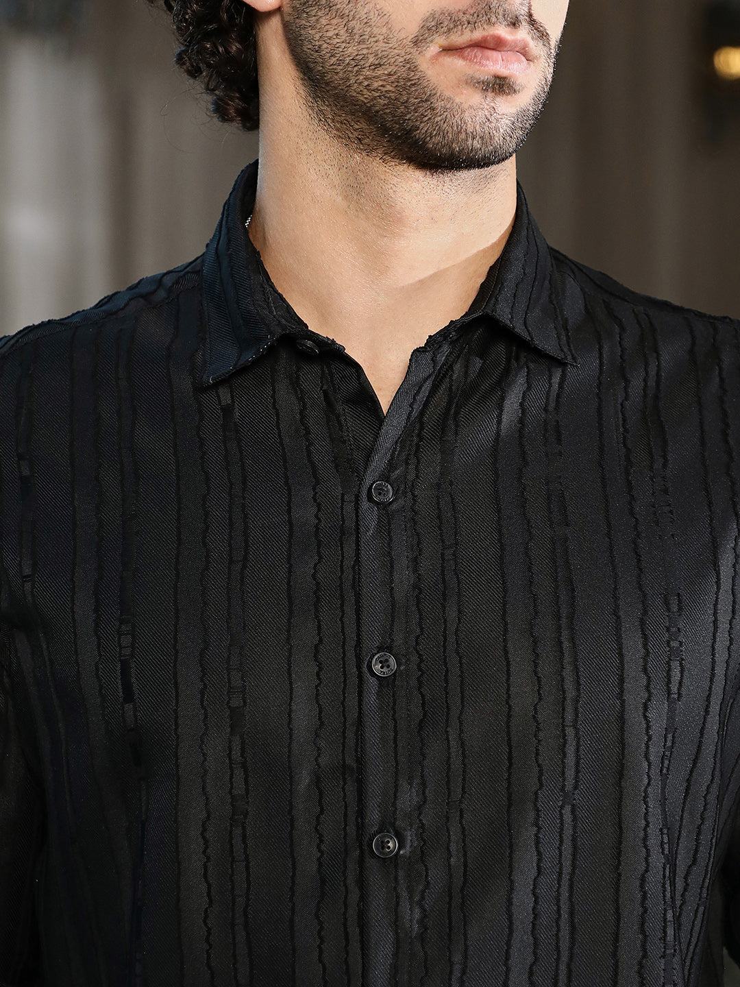 Ripple-Edge Shirt