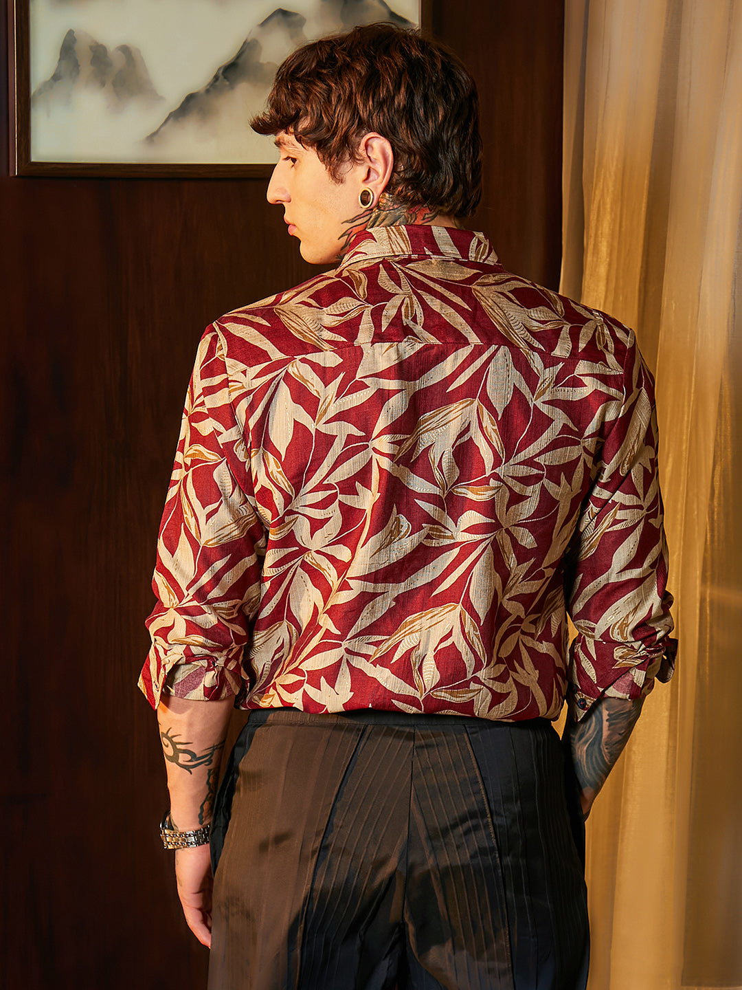 Flóré Noir Shirt