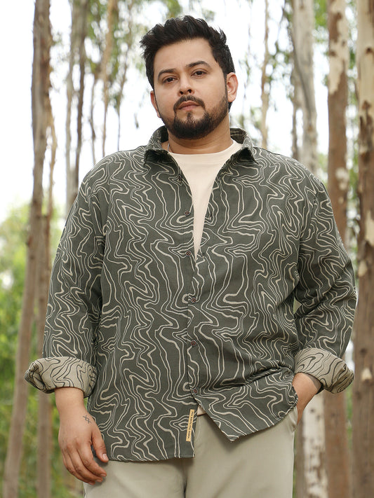 Constract-Fluid Jacquard Shirt