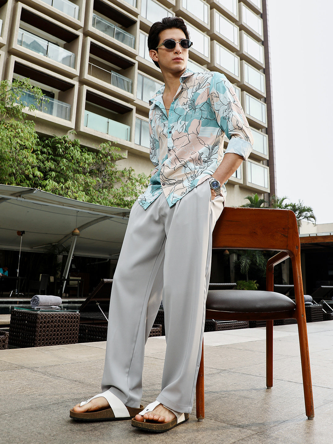 Botanical-Outline Imprint Shirt