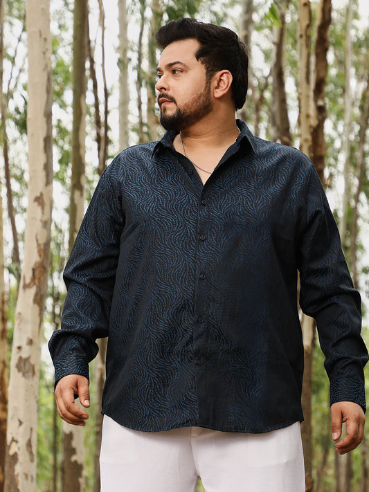 Contrast-Streaks Jacquard Shirt