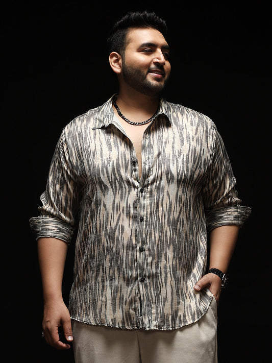 Contrast-Abstract Imprint Shirt