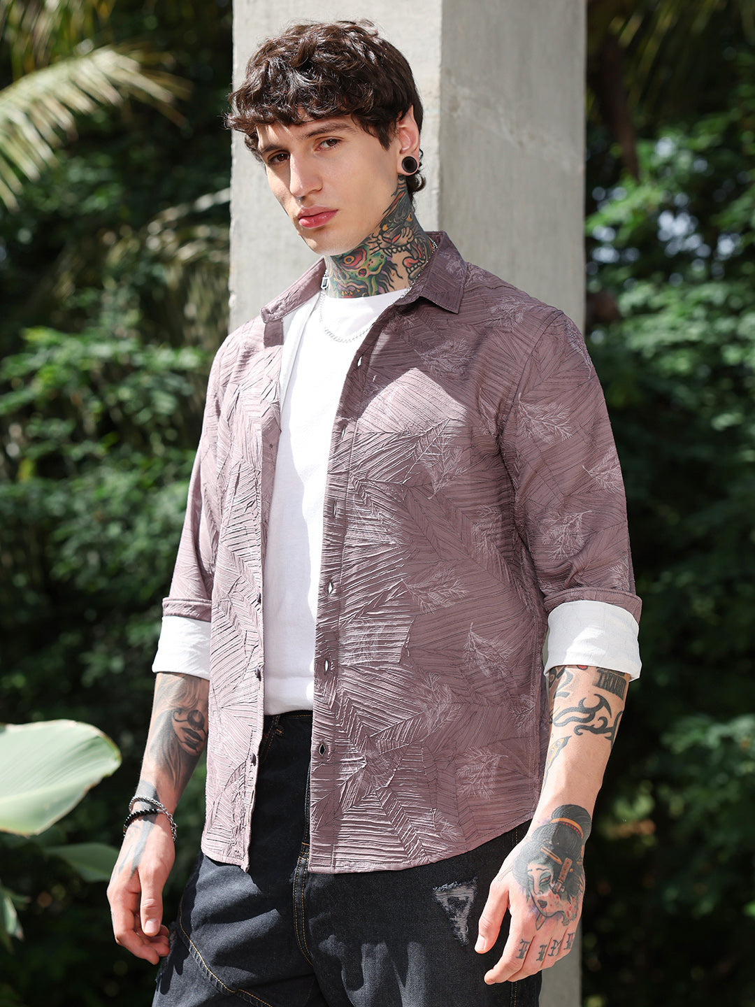 Foliage-Imprinted Tactile Shirt
