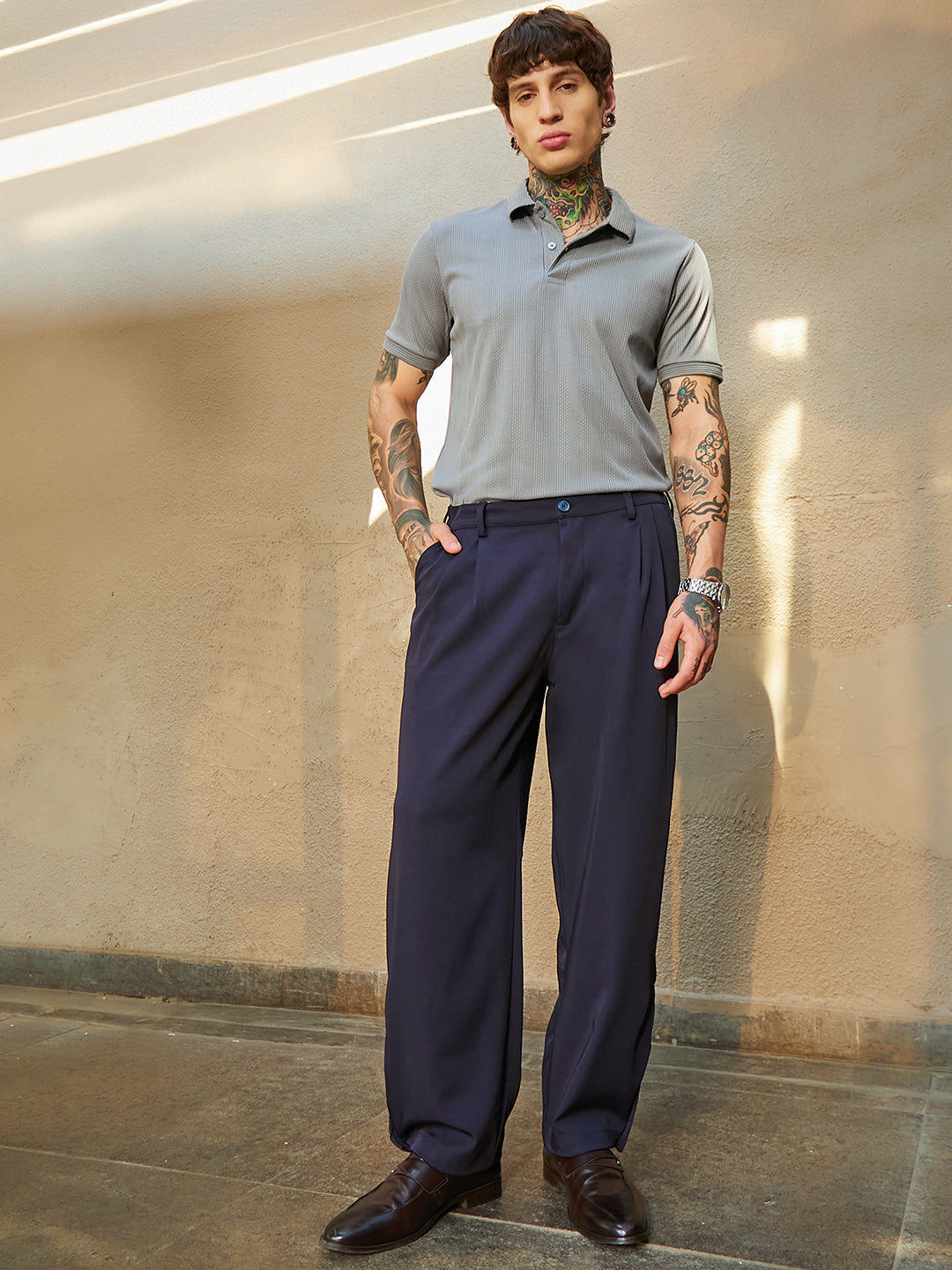 Straight-Cuffed Pleated Trousers