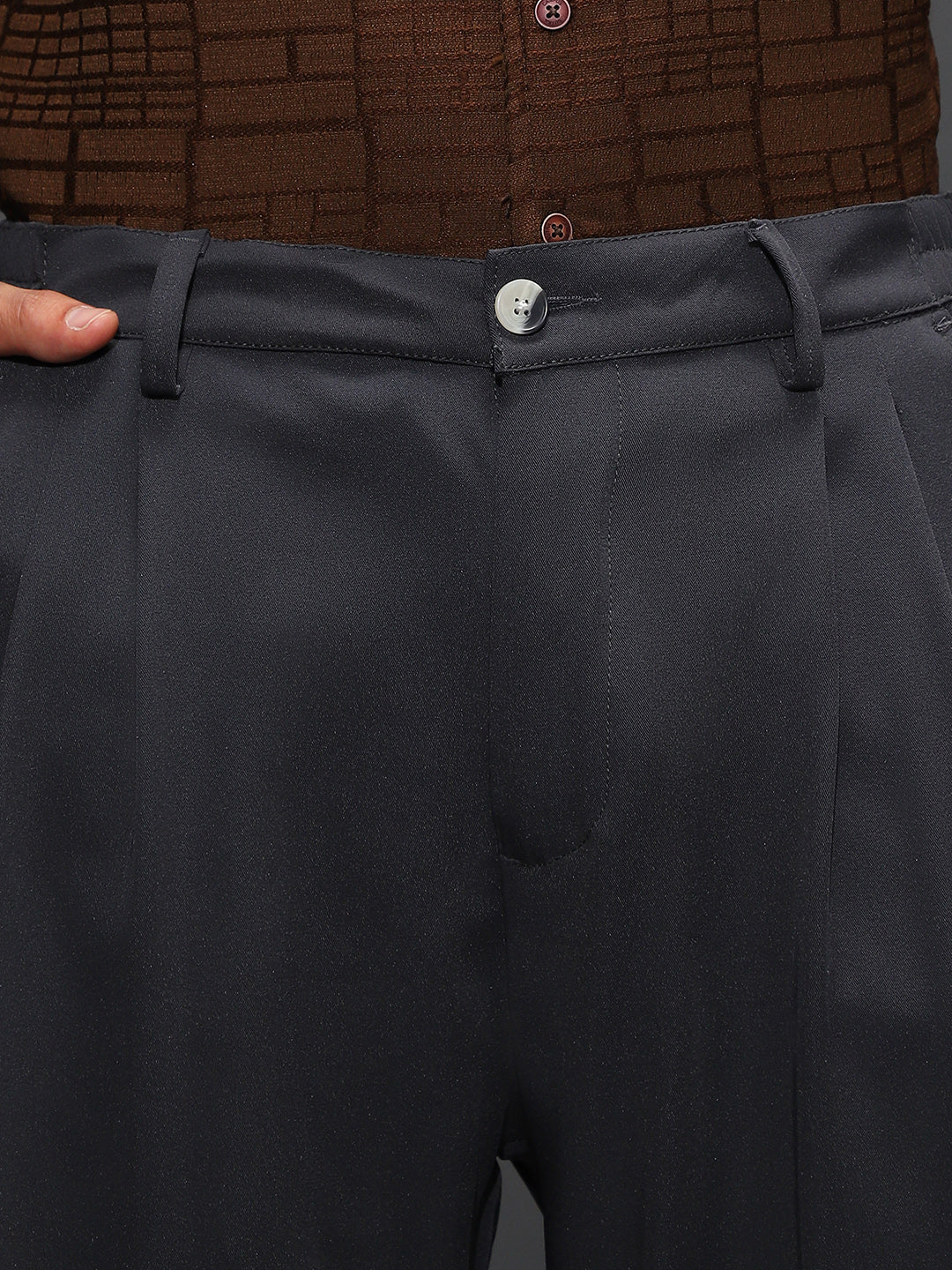Pleated Cuffed Trousers
