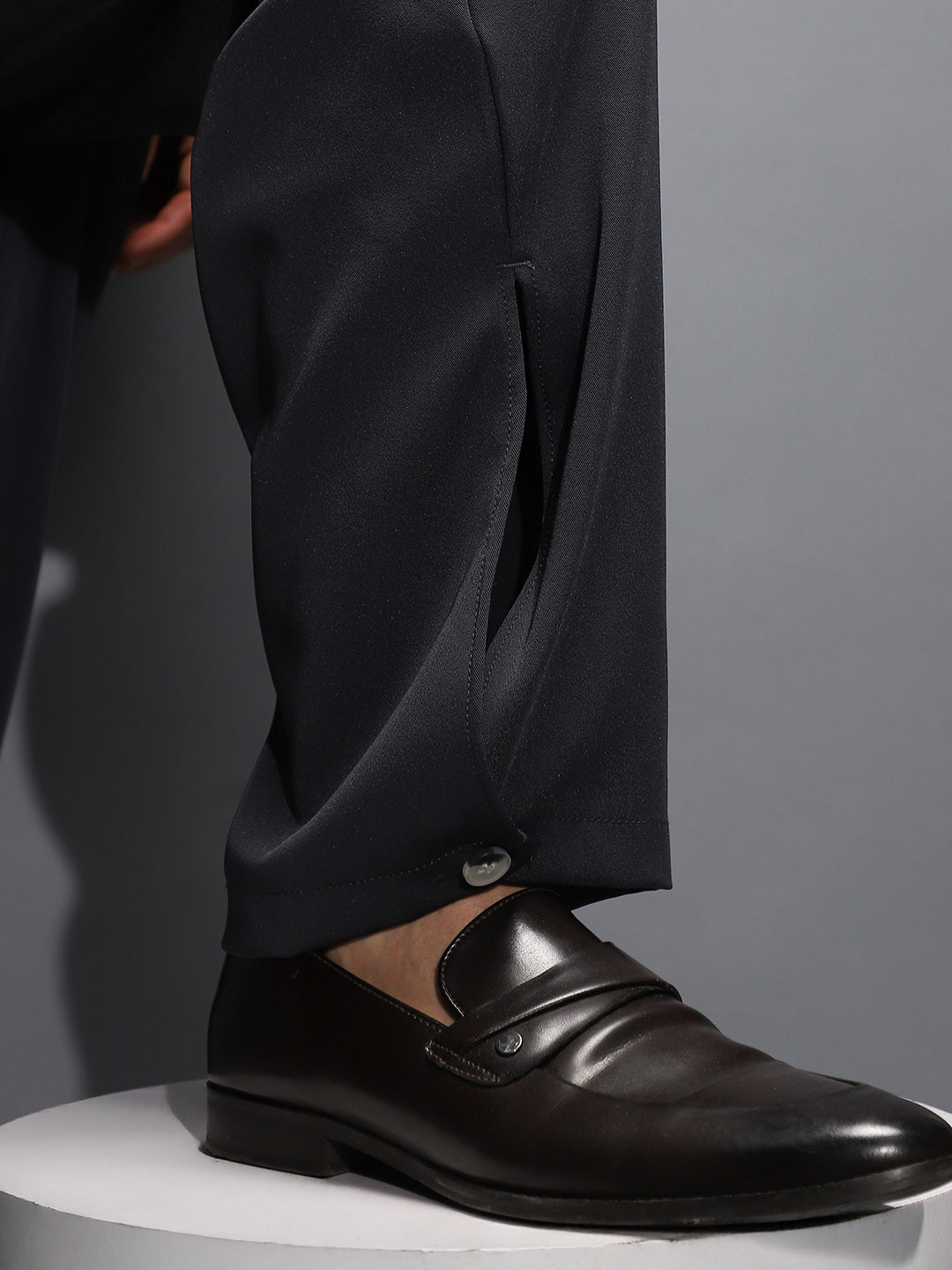 Pleated Cuffed Trousers