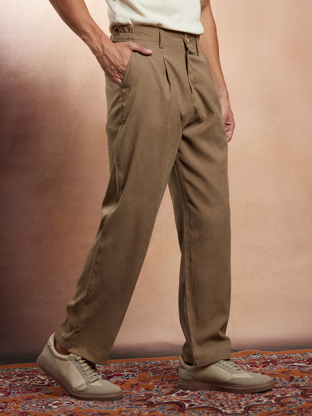 Straight-Fit Pleated Tailored Trousers