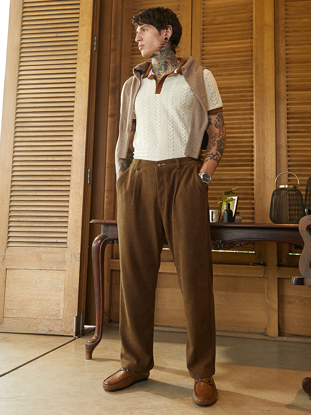 Corduroy Pleated Trousers