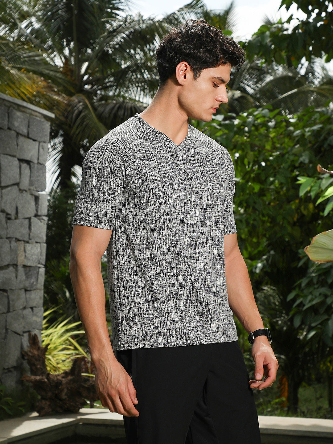 Coin Grey & Midnight Black Contrast-Heathered Knitted T-Shirt