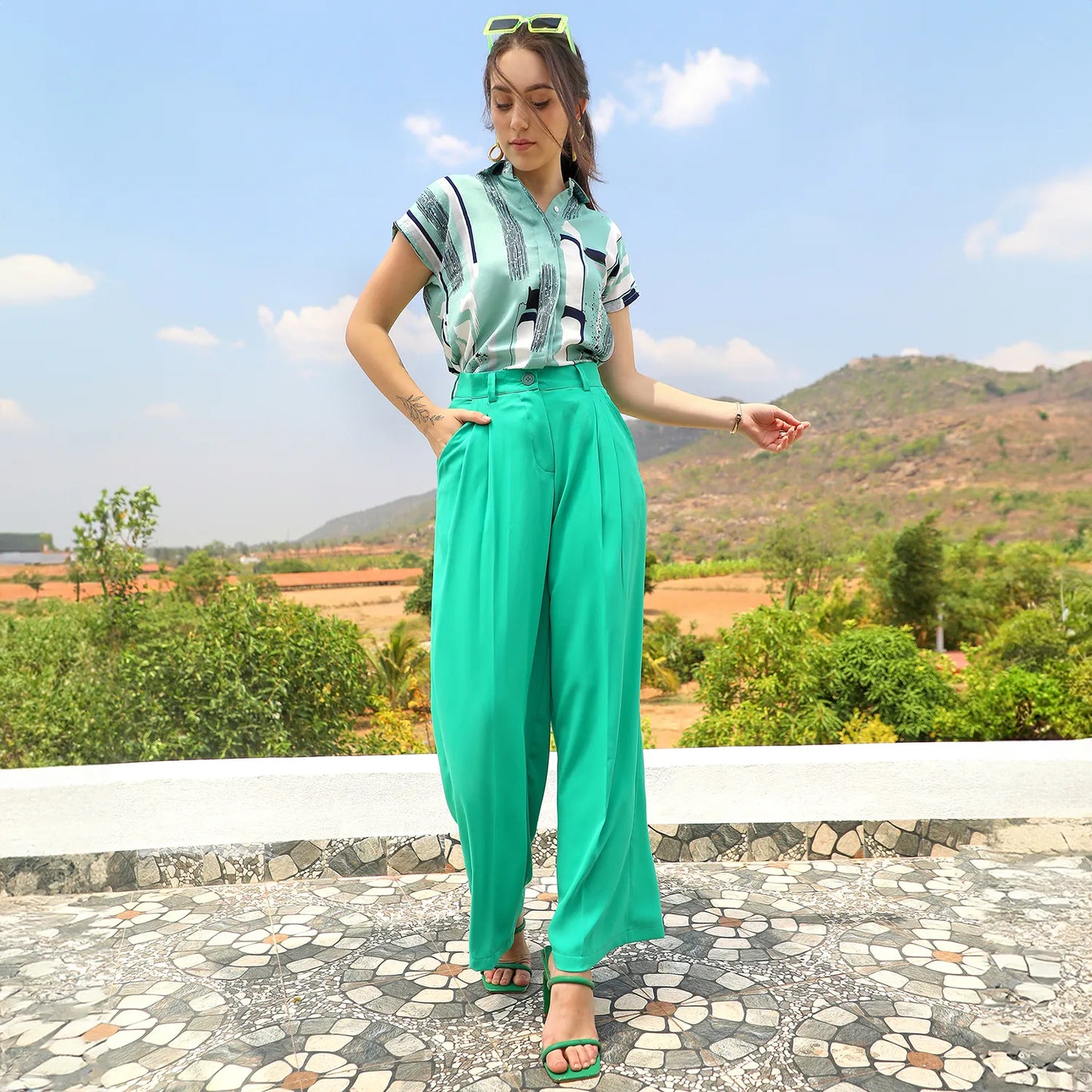 Abstract Top