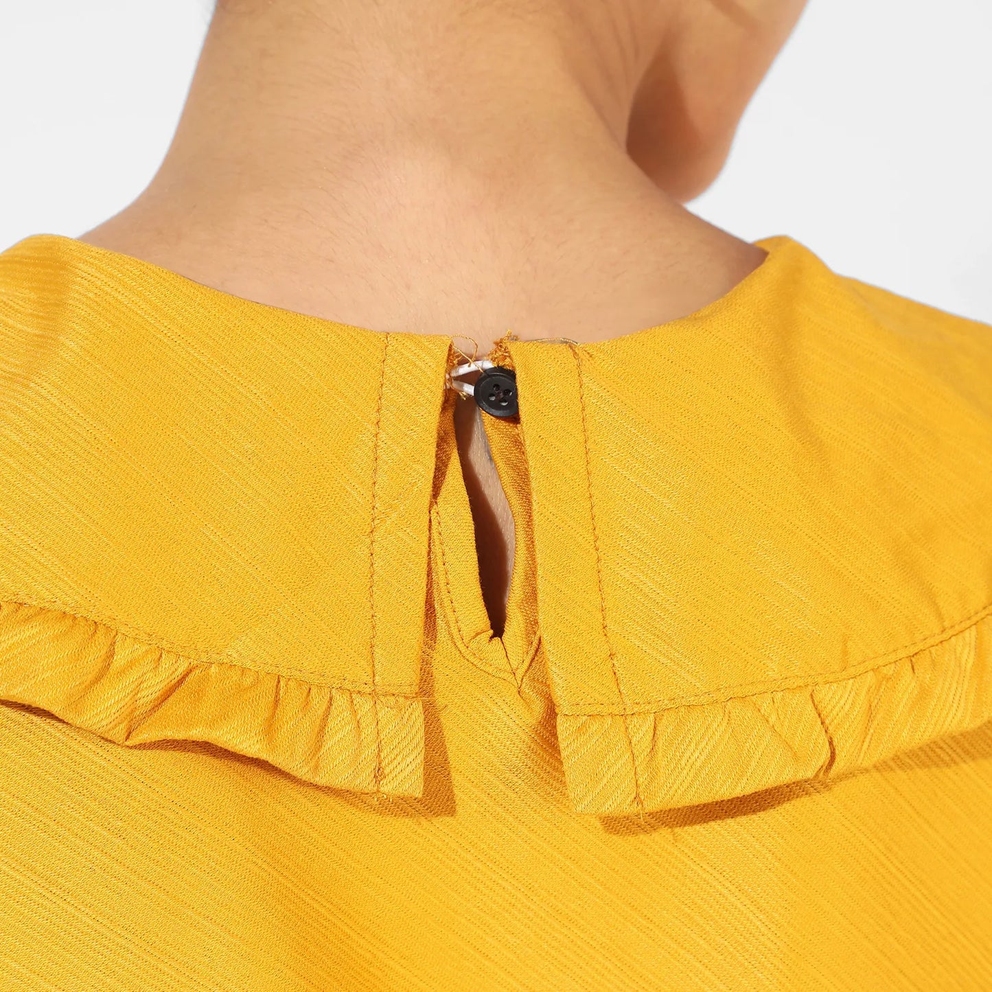 Peter-Pan Collared Top