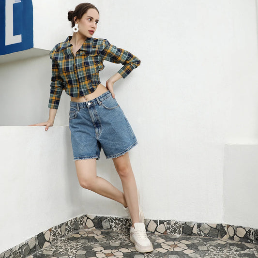 Tartan Plaid Cinched Cropped Shirt